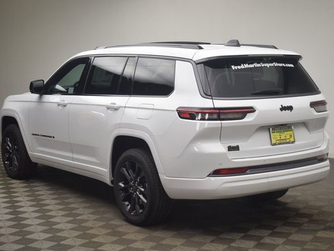 New 2026 Jeep Grand Cherokee L Limited AWD/4WD image 12