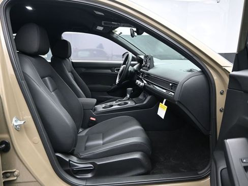 New 2026 Honda Civic Sport image 25