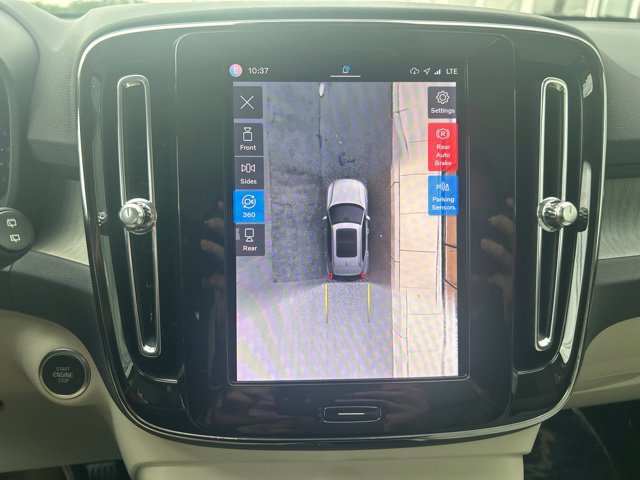 Used 2024 Volvo XC40 B5 Plus w/ Climate Package AWD/4WD image 26