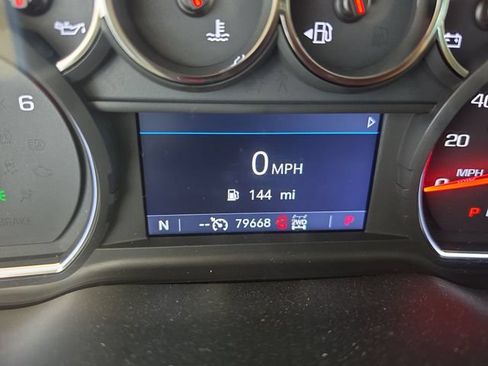 Used 2019 Chevrolet Silverado 1500 RST AWD/4WD image 6