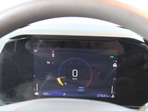 Used 2025 Chevrolet TrailBlazer LT FWD image 19