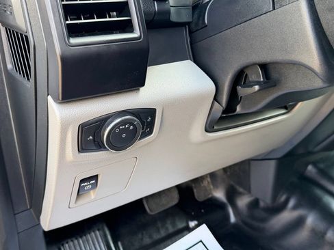 Used 2017 Ford F150 XL w/ XL Power Equipment Group AWD/4WD image 14