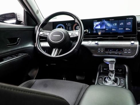 Used 2025 Hyundai Kona SEL image 20