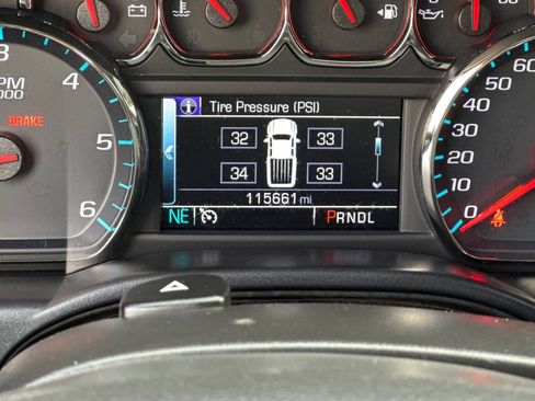 Used 2018 Chevrolet Silverado 1500 LT w/ Texas Edition image 19