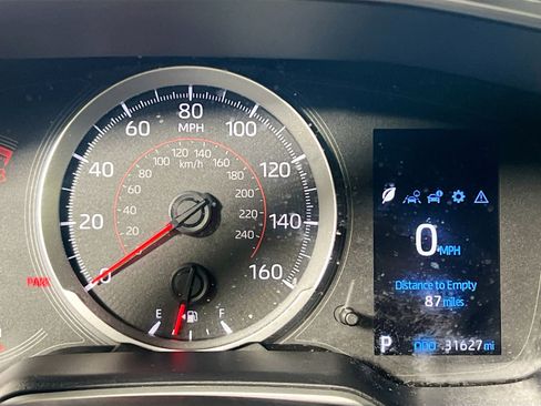 Used 2022 Toyota Corolla SE image 23