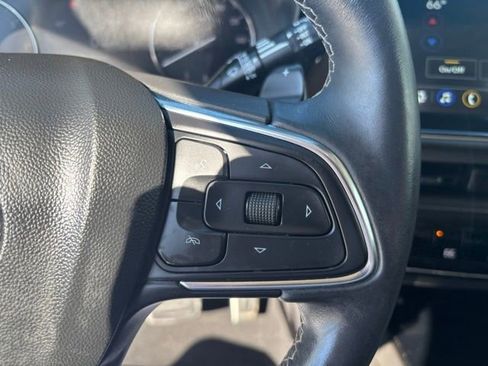 Used 2023 Buick Envision Preferred w/ Sport Touring Package image 18