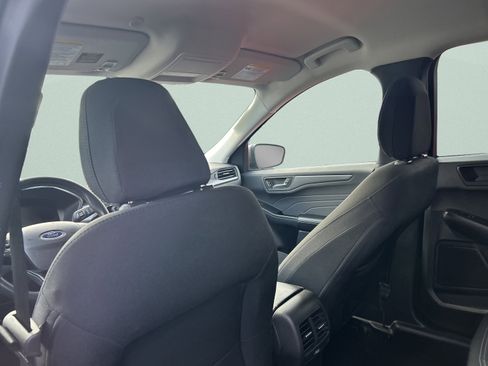 Used 2025 Ford Escape Active image 32