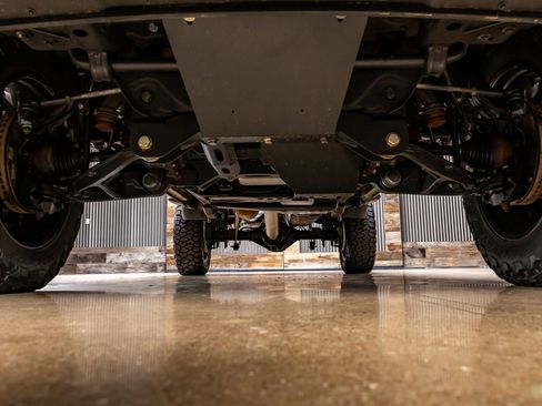 Used 2024 GMC Sierra 2500 AT4 w/ Max Trailering Package image 14