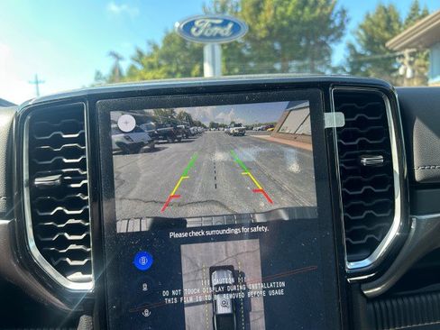 New 2025 Ford Ranger Lariat image 17