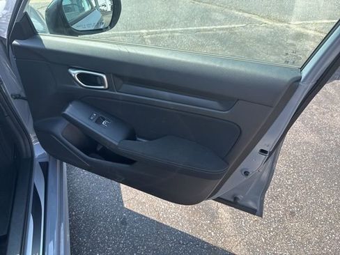 Used 2023 Honda Civic Sport image 40