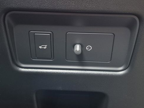 New 2026 Land Rover Discovery Dynamic SE AWD/4WD image 21