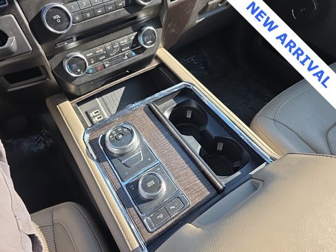 Used 2018 Ford Expedition Limited w/ Equipment Group 302A image 25