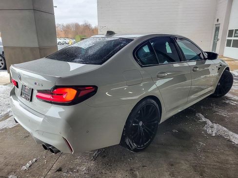 Used 2022 BMW M5 Base w/ Executive Package image 7