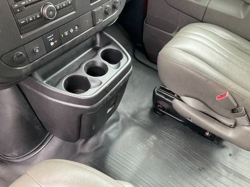 Used 2019 Chevrolet Express 2500 Work Van w/ Communications Package image 13