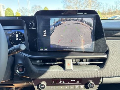 New 2026 Subaru Outback Premium image 31