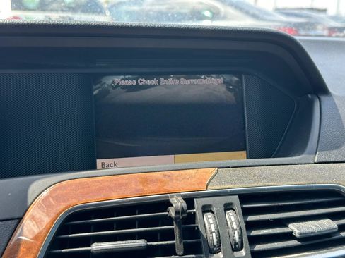Used 2012 Mercedes-Benz C 300 4MATIC Sedan image 28