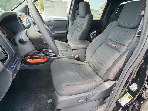 New 2025 Nissan Frontier PRO-4X w/ Interior Protection Package AWD/4WD image 10