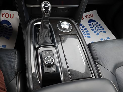 Used 2024 INFINITI QX80 Luxe AWD/4WD image 33