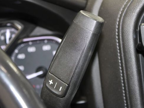 Used 2019 GMC Sierra 1500 SLE w/ SLE Value Package image 24