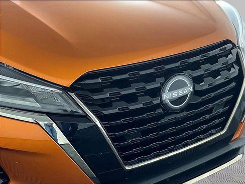 Used 2023 Nissan Kicks SR FWD image 32