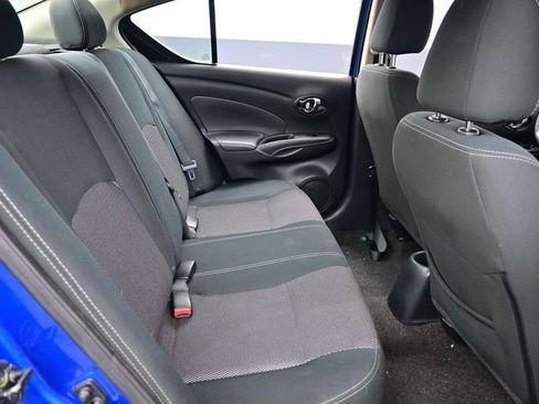 Used 2017 Nissan Versa SV FWD image 29