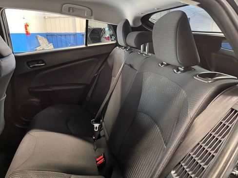 Used 2021 Toyota Prius Prime LE image 18