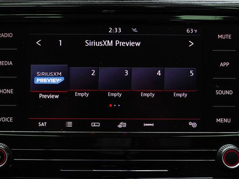 Used 2020 Volkswagen Passat 2.0T R-Line FWD image 24