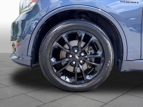 Used 2020 Dodge Durango R/T w/ Blacktop Package RWD image 11