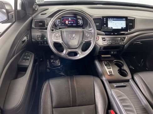 Used 2023 Honda Passport TrailSport image 23