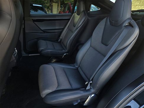 Used 2017 Tesla Model X 100D image 17