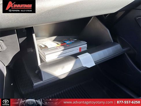 Used 2026 Toyota Corolla LE image 38