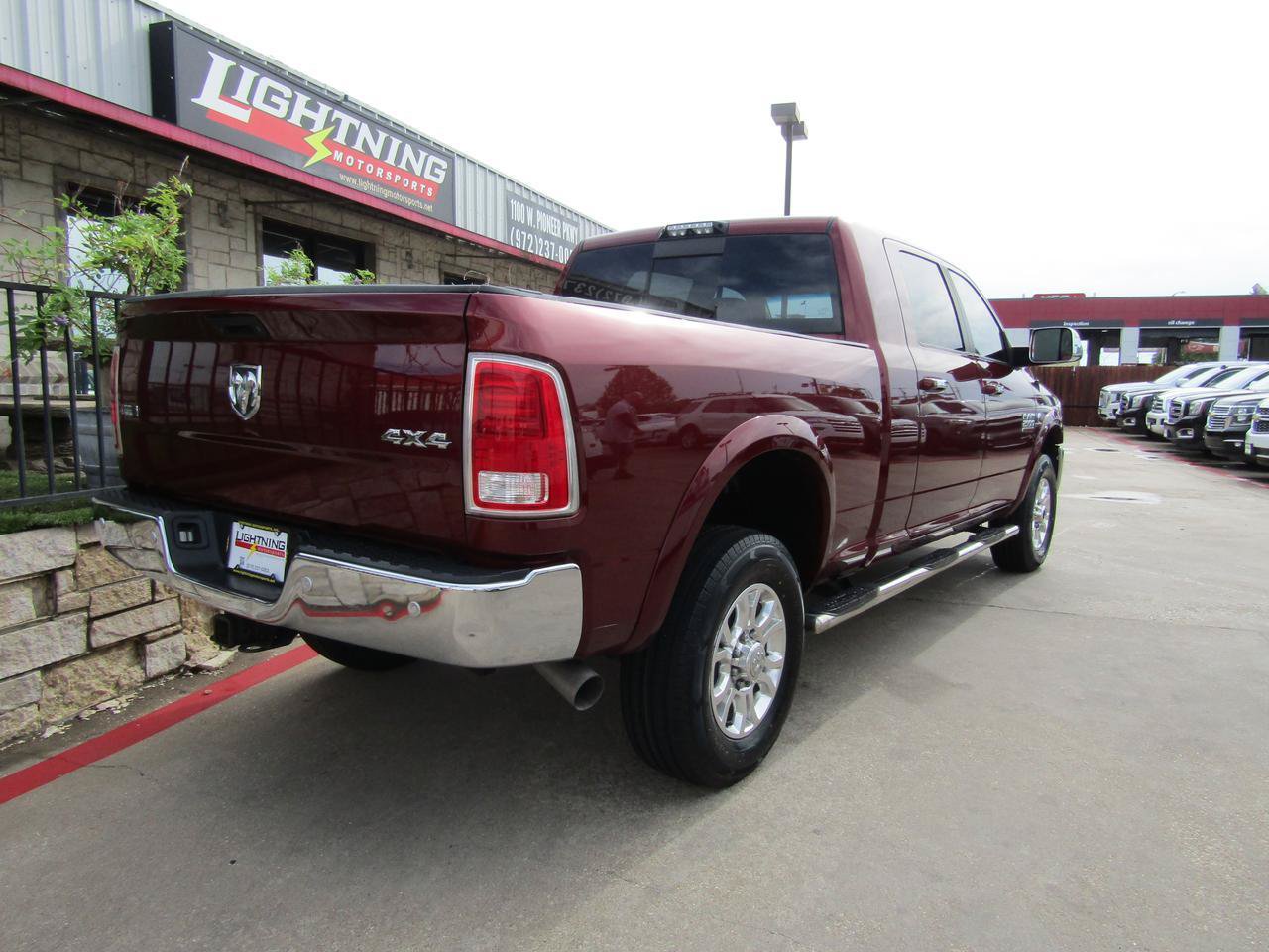 Used 2016 RAM 2500 Laramie w/ Cold Weather Group AWD/4WD image 4