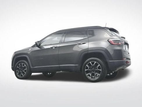 Used 2019 Jeep Compass Trailhawk w/ Leather Interior Group AWD/4WD image 44