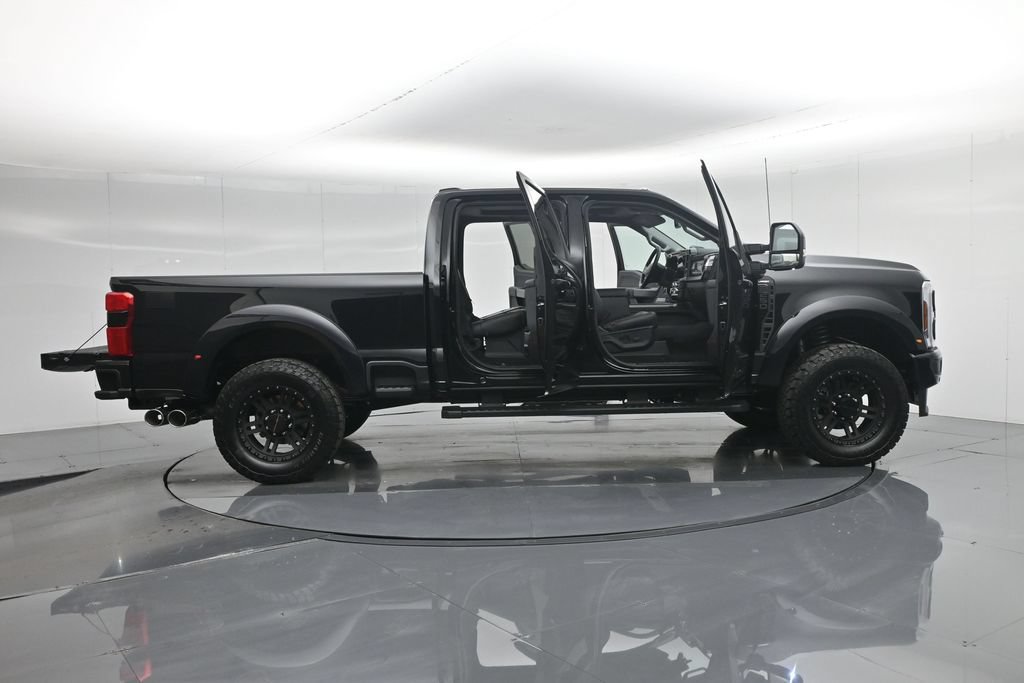 New 2026 Ford F250 Lariat w/ Black Appearance Package AWD/4WD image 5