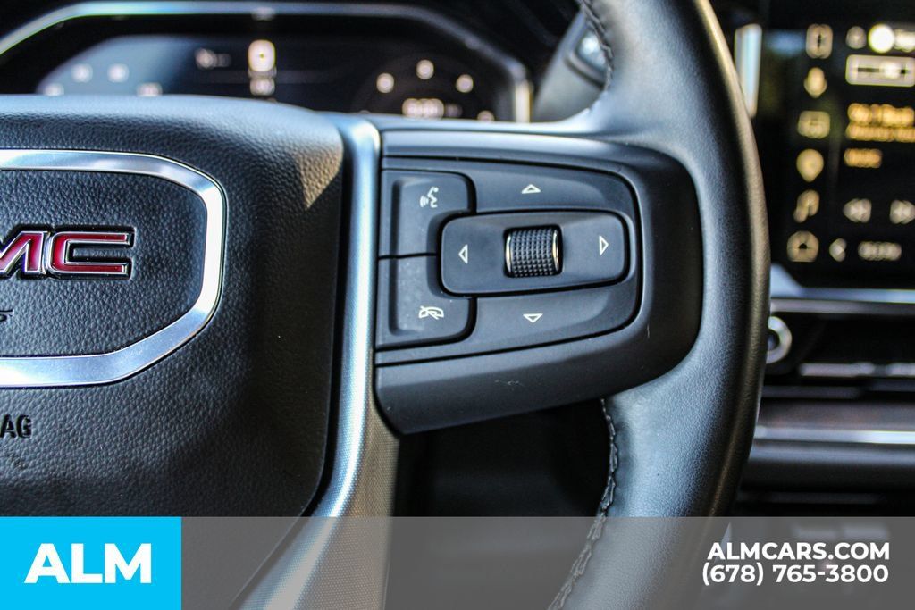 Used 2025 GMC Sierra 1500 SLT RWD image 26