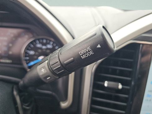 Used 2022 Ford F250 Lariat w/ Lariat Ultimate Package image 36