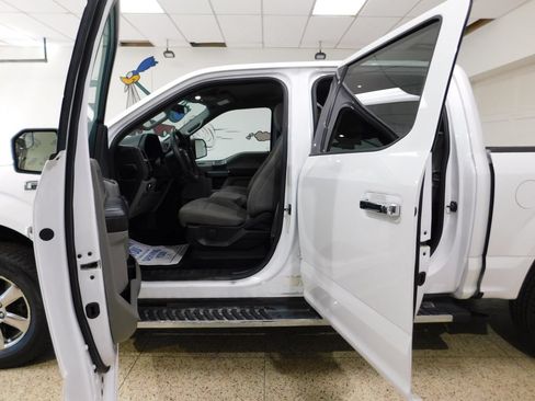 Used 2018 Ford F150 XLT w/ XTR Package AWD/4WD image 25