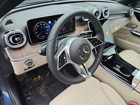 New 2026 Mercedes-Benz C 300 4MATIC Sedan image 16