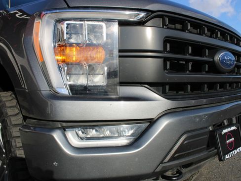 Used 2023 Ford F150 Lariat image 7