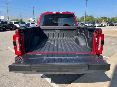 New 2025 Ford F250 Lariat w/ Black Appearance Package image 5