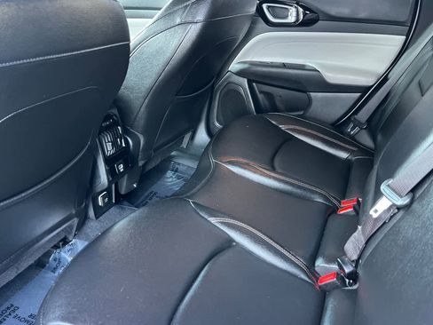 Used 2024 Jeep Compass Limited image 5