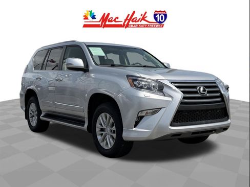 Used 2017 Lexus GX 460 Premium AWD/4WD image 3