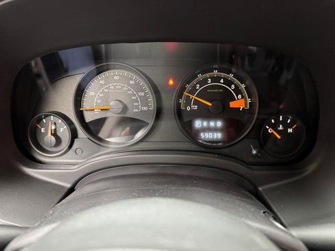 Used 2016 Jeep Patriot Sport w/ Power Value Group image 14