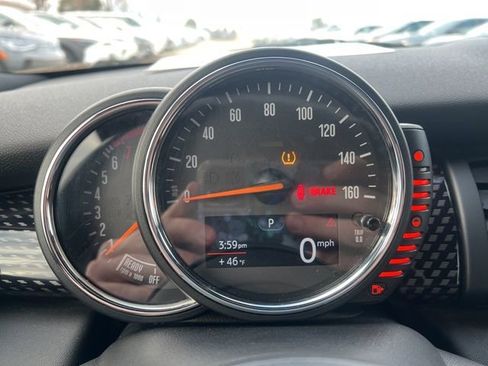 Used 2016 MINI Cooper S image 13
