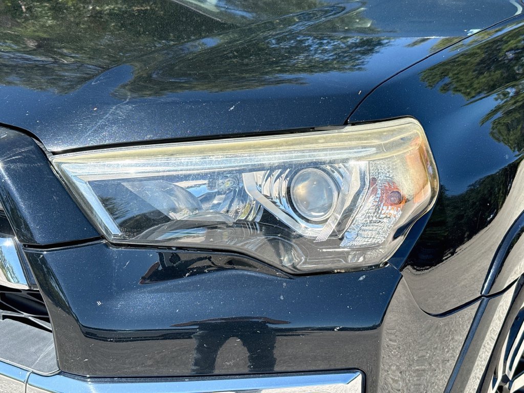 Used 2018 Toyota 4Runner Limited AWD/4WD image 9