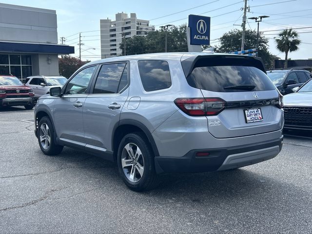 Used 2023 Honda Pilot EX-L image 6