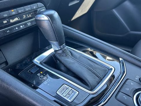 Used 2021 MAZDA CX-5 Touring FWD image 17