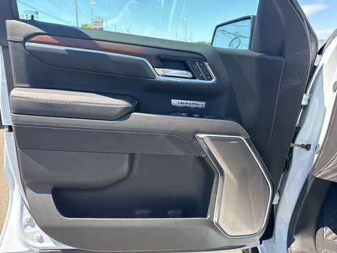 New 2026 GMC Sierra 1500 Denali AWD/4WD image 27