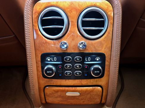 Used 2007 Bentley Flying Spur Flying Spur image 50