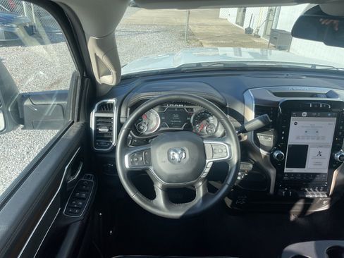 Used 2024 RAM 2500 Laramie image 11